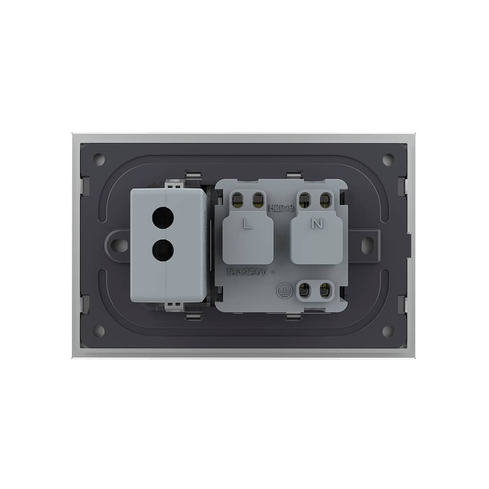 Priza simpla cu USB Livolo standard italian — imaginea 4