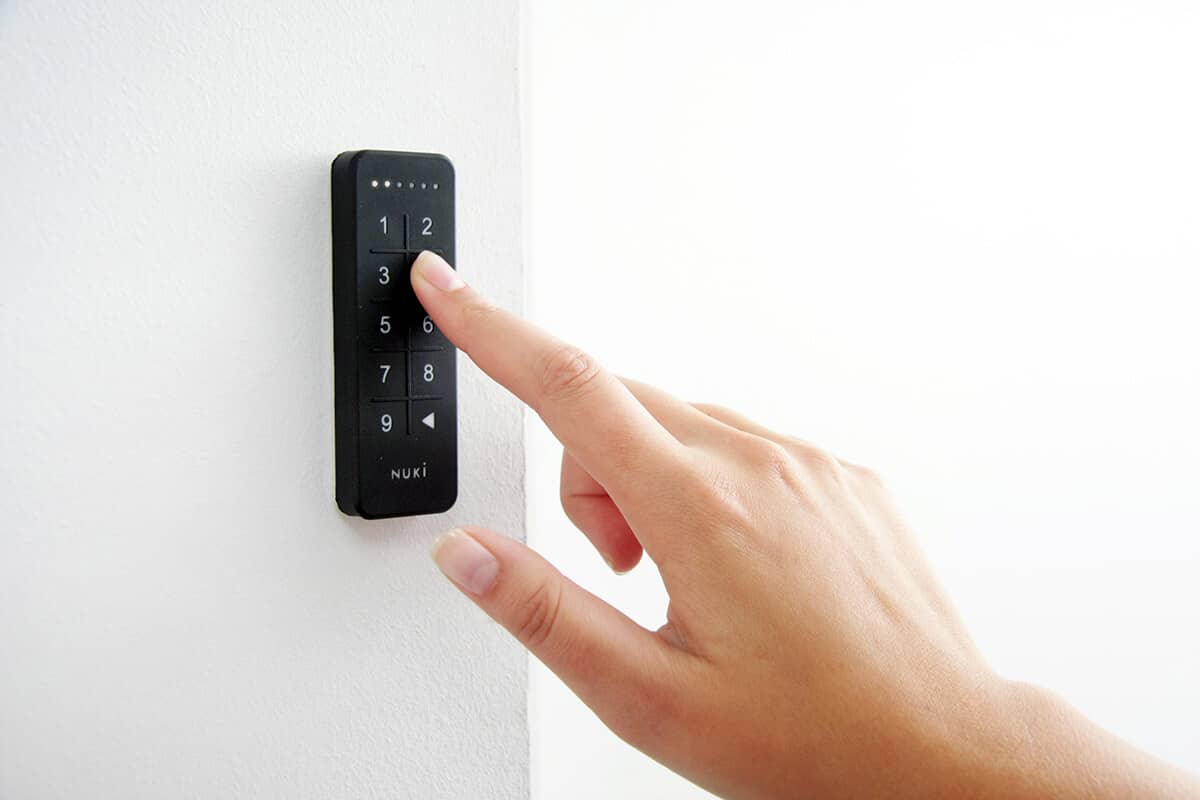 Tastatura inteligenta Nuki Keypad, Bluetooth 5.0, Pentru Nuki Smart Lock, Operare cod de acces — imaginea 2