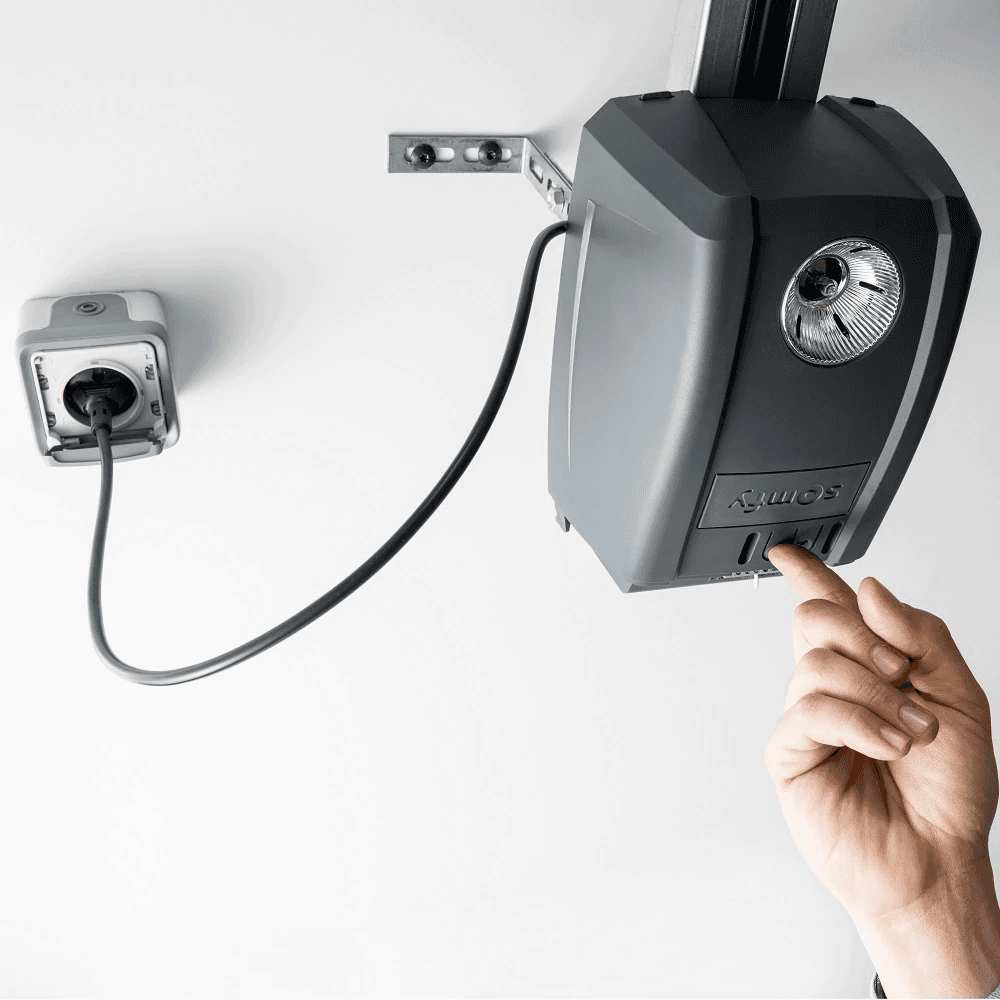 Kit automatizare pentru usa de garaj Somfy GDK 700, Motor 24V, Blocare anti-furt — imaginea 4