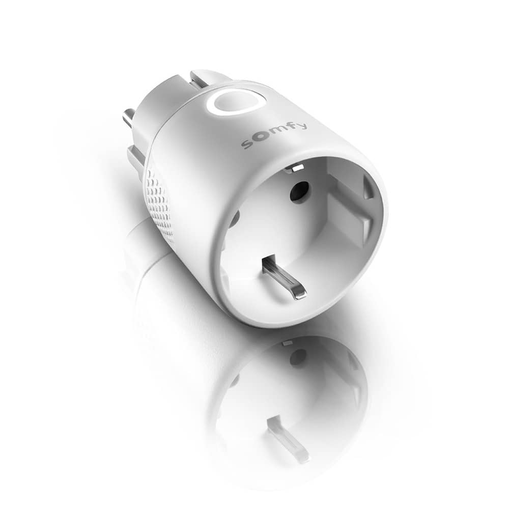 Priza inteligenta Somfy IO 230V, Plug & Play, Tip F, Compatibil cu TaHoma, Connexoon io, a Telecomenzilor si Videointerfoanelor io-homecontrol — imaginea 1