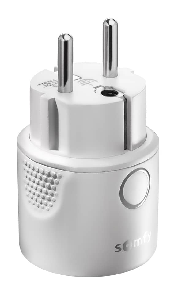 Priza inteligenta Somfy IO 230V, Plug & Play, Tip F, Compatibil cu TaHoma, Connexoon io, a Telecomenzilor si Videointerfoanelor io-homecontrol — imaginea 2