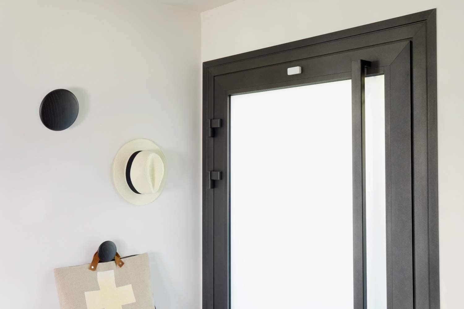 Intellitag™ Senzor pentru usa/fereastra interior sau exterior, Compatibil cu Somfy One, One+, Home Alarm — imaginea 3