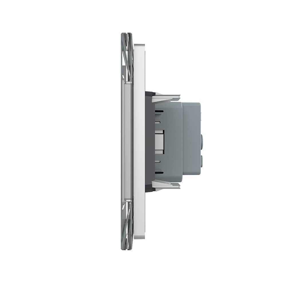 Priza tripla cu blank Livolo cu rama din sticla 6/7 module - standard Italian — imaginea 3