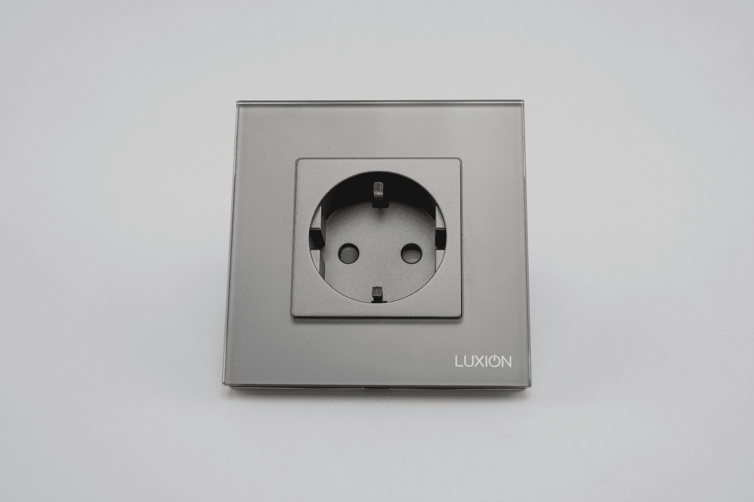 Priza Simpla LUXION cu Rama din Sticla — imaginea 5