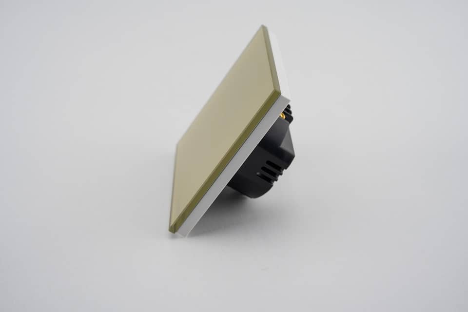 Intrerupator Triplu cu Touch din Sticla LUXION, 500W — imaginea 7