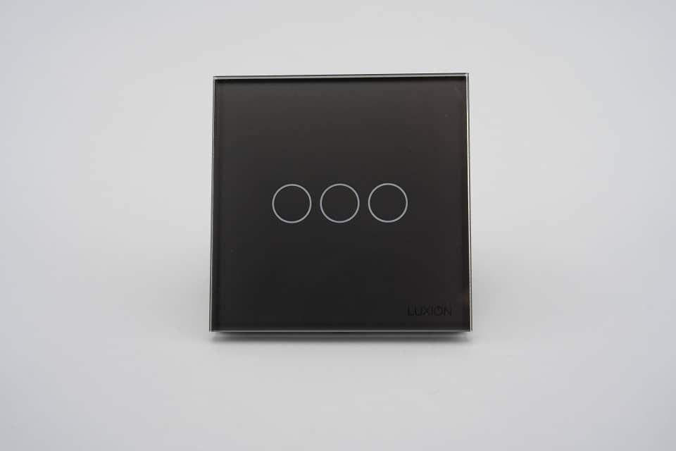 Intrerupator Triplu cu Touch din Sticla LUXION, 500W — imaginea 5
