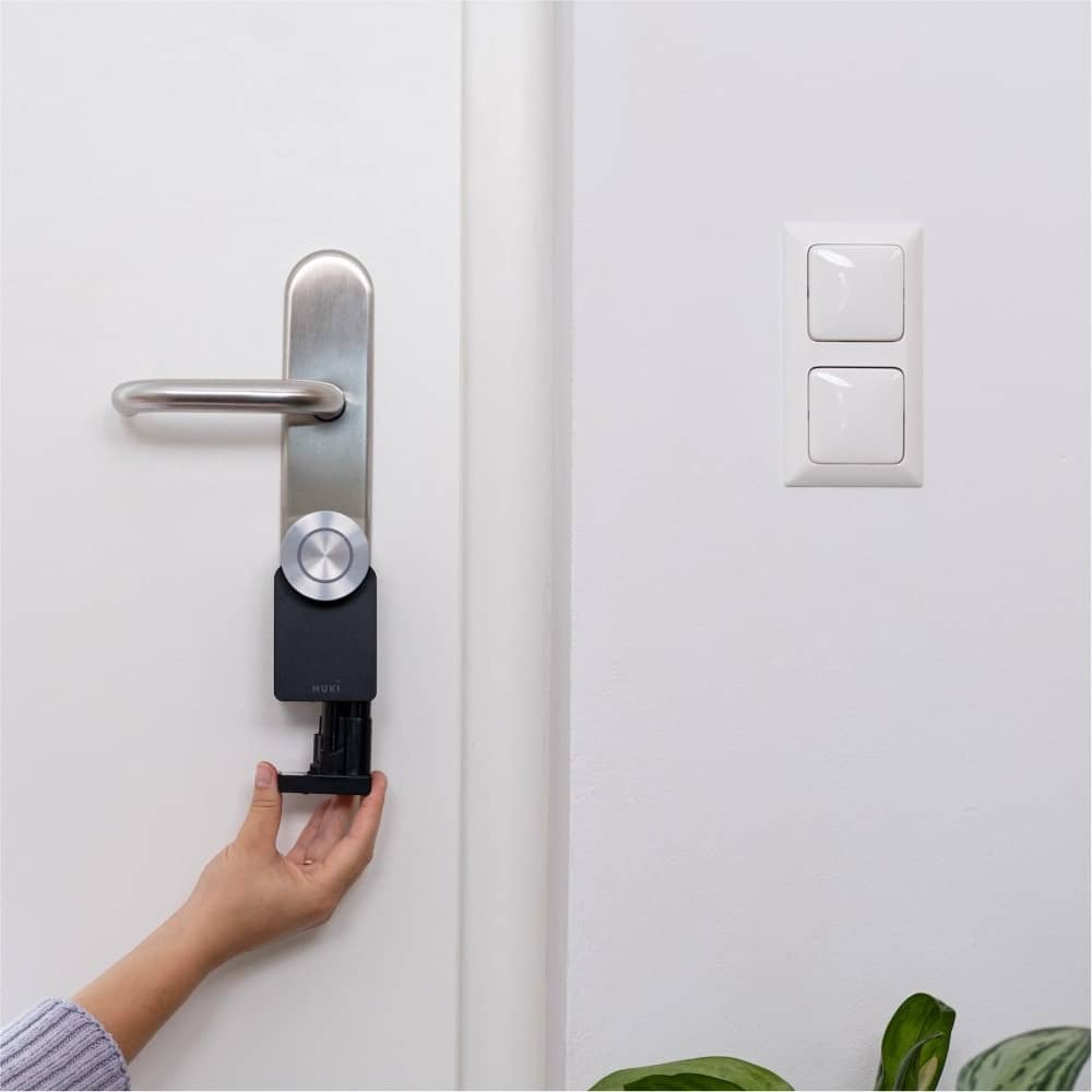 Incuietoare inteligenta Nuki Smart Lock 4.0 Pro, Bluetooth, Notificari, Control acces, Jurnal activitati — imaginea 6