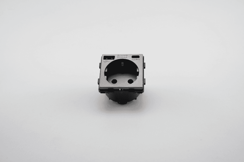Modul Priza Simpla + USB-A + USB-C LUXION — imaginea 5